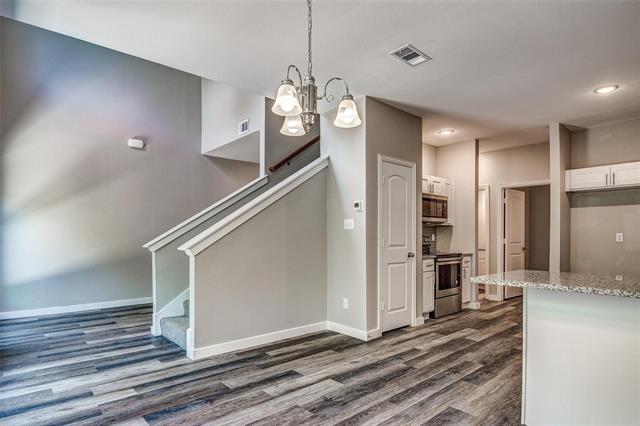 Building Photo - 3266 Wexford Dr