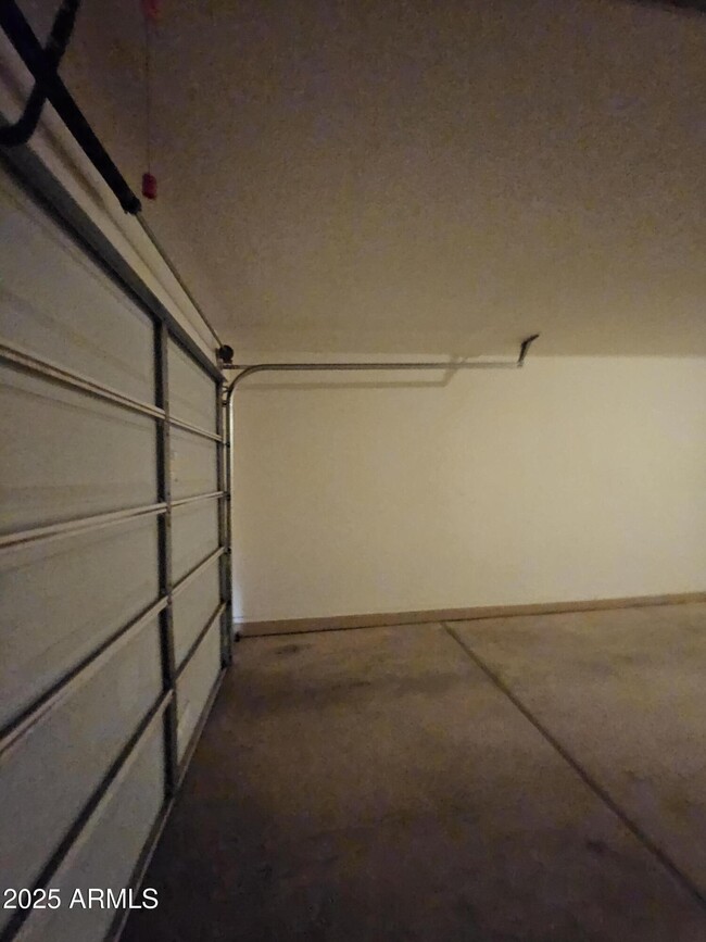 Building Photo - 14574 W Shaw Butte Dr