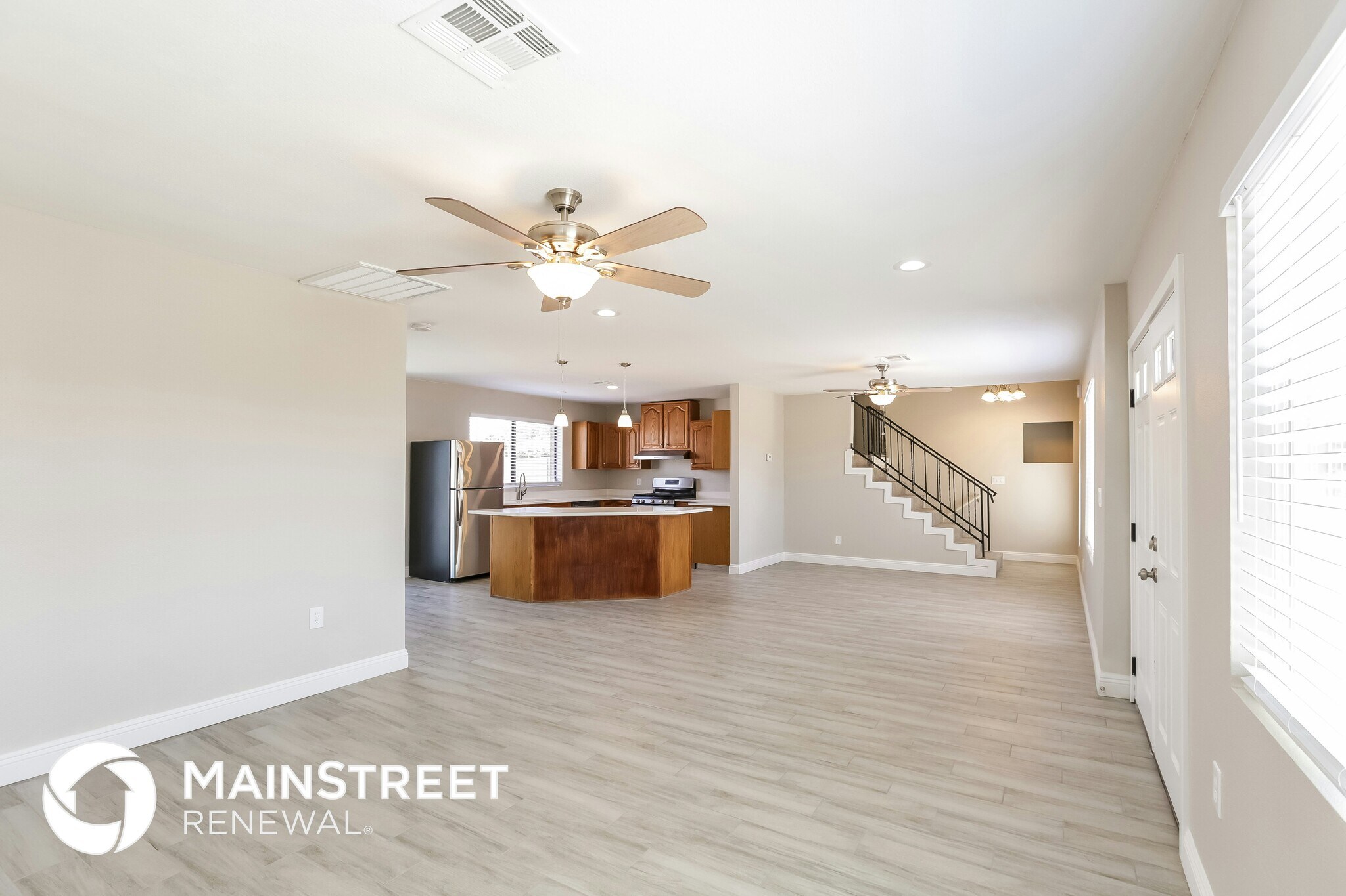 Building Photo - 6237 S 44th St