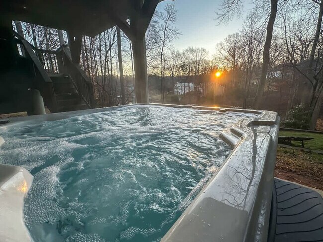 Building Photo - 254 Beaten Path Rd