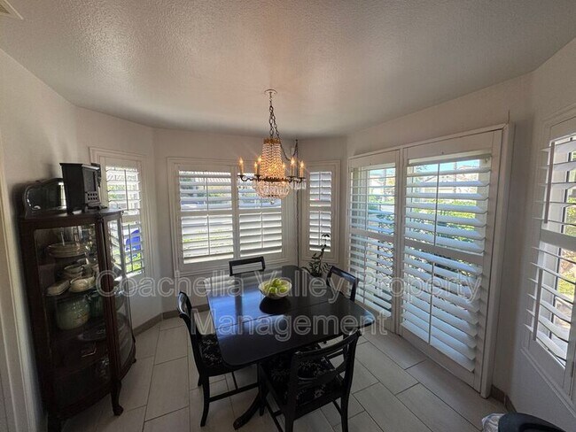 Building Photo - 43584 Via Magellan Dr