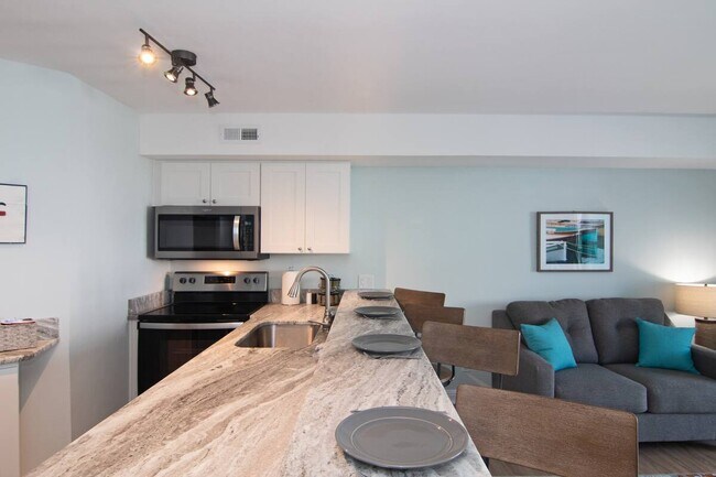 Building Photo - 1601 Carolina Beach Ave N