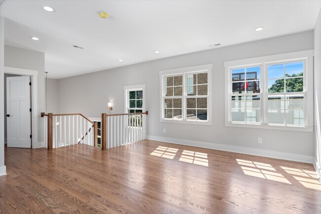 Building Photo - 2931 Sharon Hill Cir