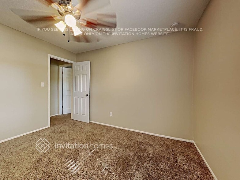 Building Photo - 6877 Jackman Blvd