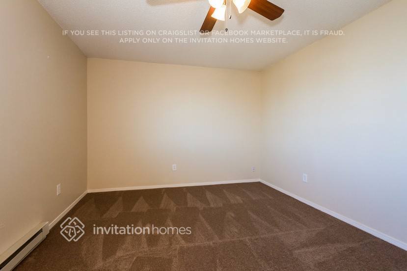 Building Photo - 964 S Uravan St
