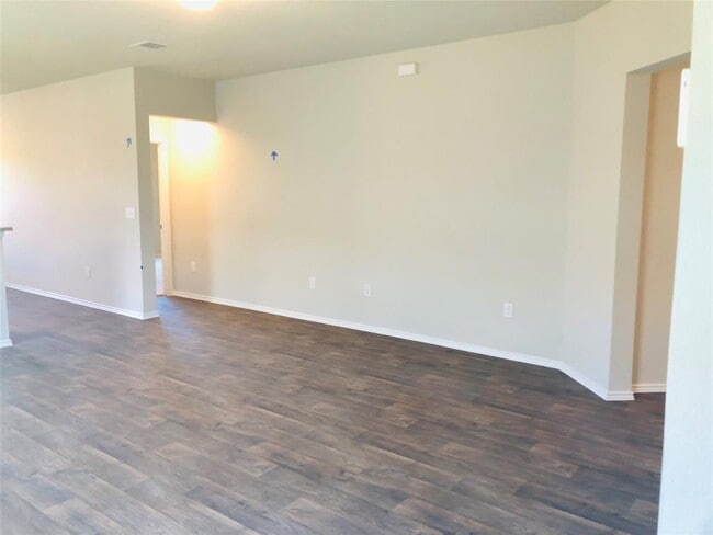 Building Photo - 5712 Ronee Leah Dr