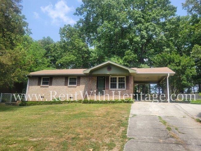 Building Photo - WOW! FANTASTIC RANCH TOTALLY UPDATED - LIKE BRAND NEW WITH ALL THE UPGRADES / ATTENTION TO DETAIL...