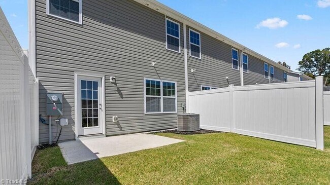 Building Photo - 541 NC-61