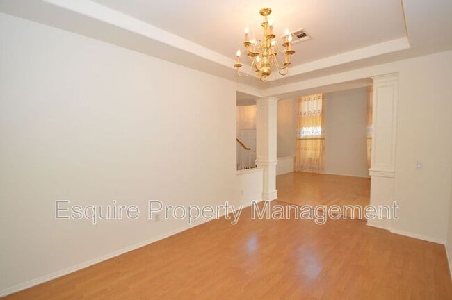 Building Photo - 2987 Eagles Claw Ave