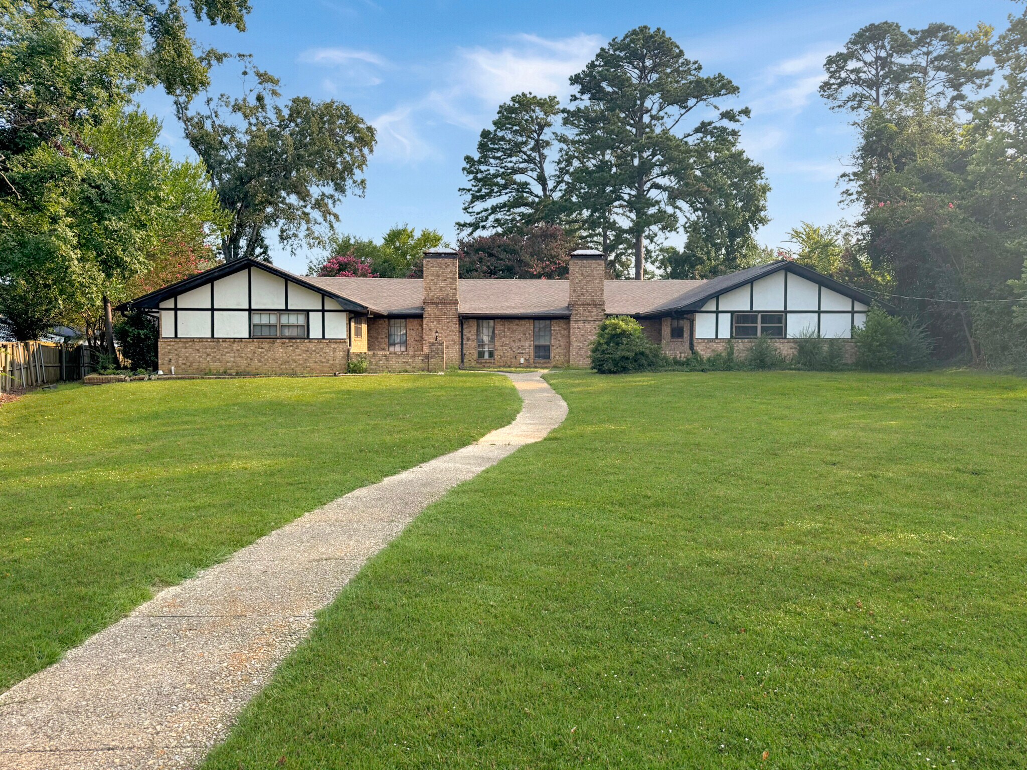 Building Photo - 1524 Timber Creek Dr