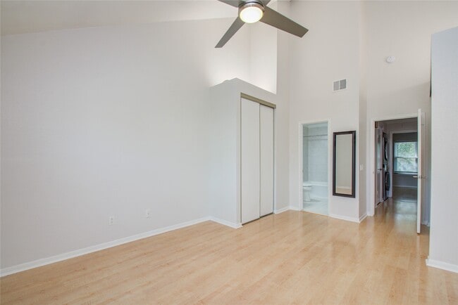 Building Photo - 2910 Grants Lake Blvd