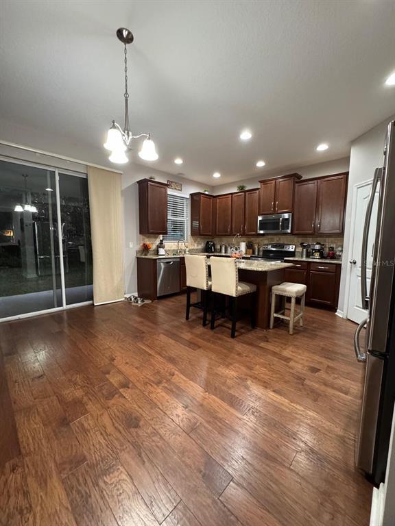 Building Photo - 7993 Pleasant Pine Cir