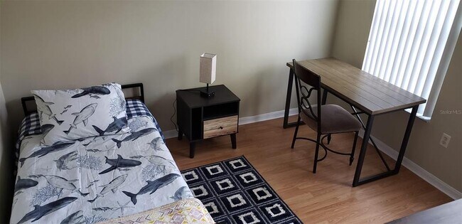 Building Photo - 8447 Crystal Cove Loop