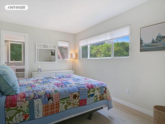 Building Photo - 78 Surf Dr