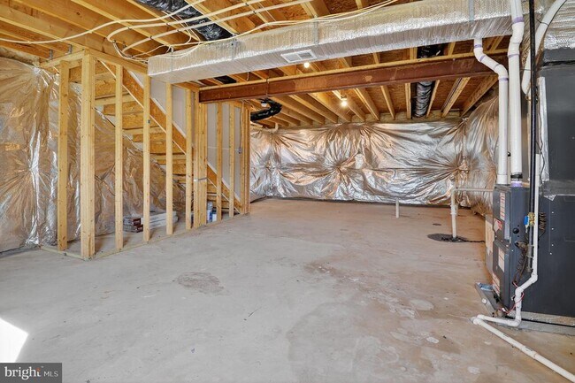 Building Photo - 2012 Crepe Myrtle Ln