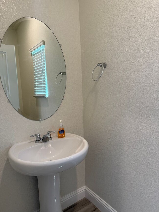 Building Photo - 3818 Berrybridge St