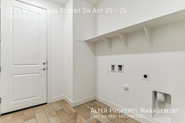 Building Photo - 2121 W Sonoran Desert Dr