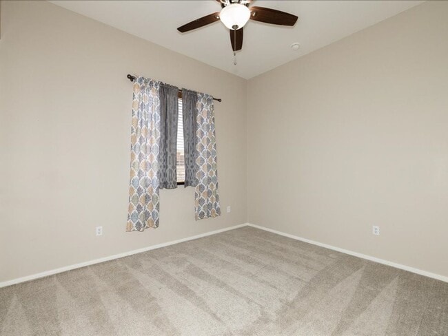 Building Photo - 8721 E Perry Park Cir