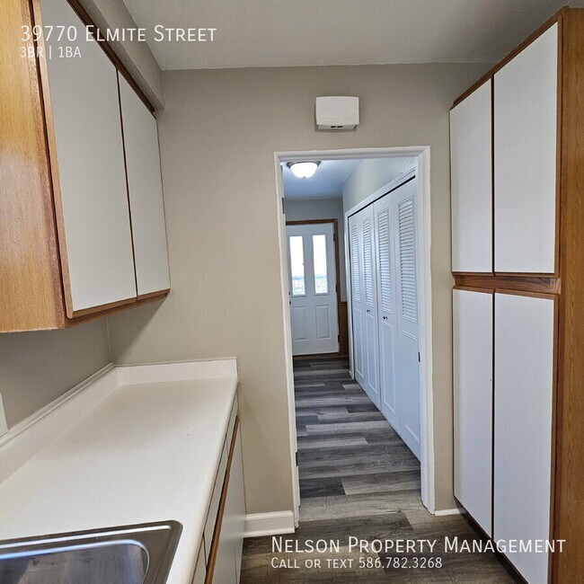 Building Photo - 39770 Elmite St