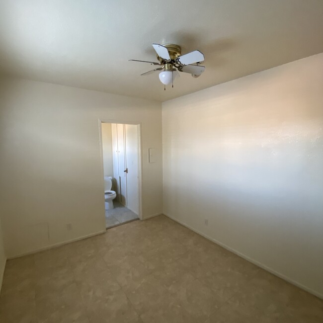 BEDROOM - 2728 W Ramona Rd