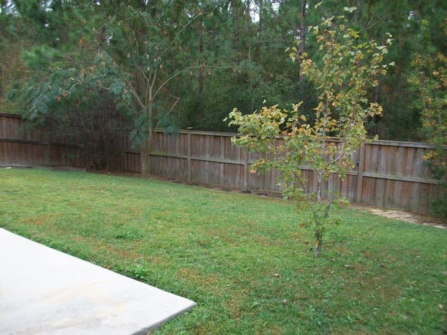 Building Photo - THE ARBORS AT WESTGATE