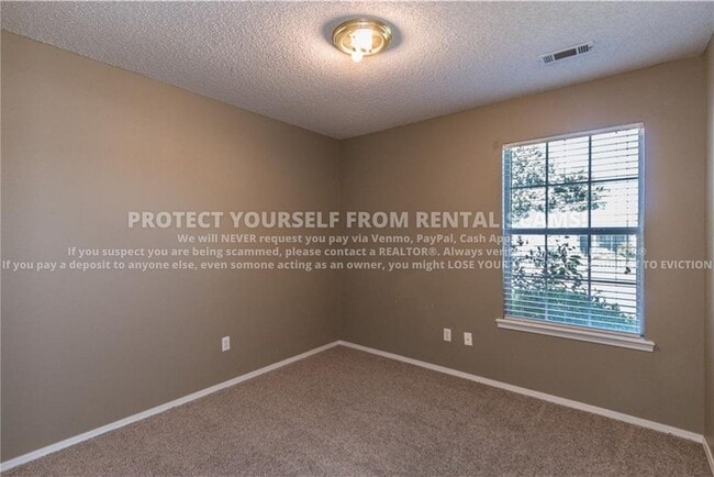 Building Photo - 3079 W Essex Dr