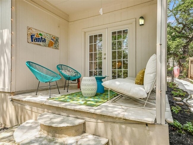 Building Photo - 4117 Bayberry Dr