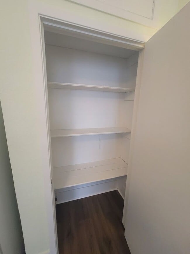 Building Photo - Located within 5 minutes of the Beach and 5 minutes UTMB