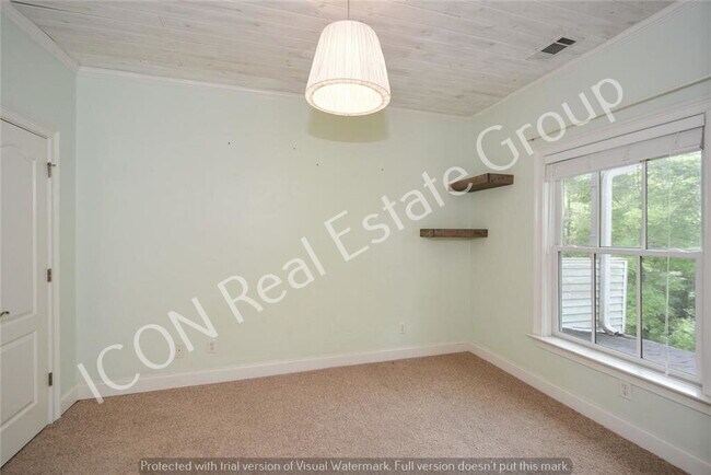 Building Photo - 4/3.5 home on 4 acres in North Paulding