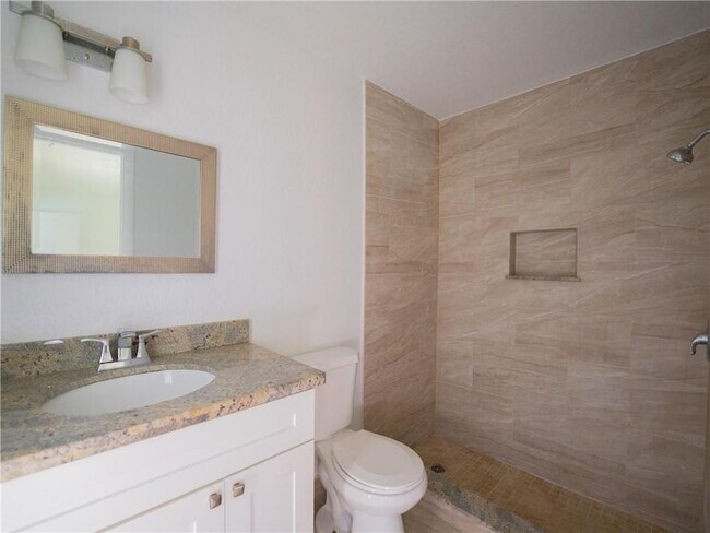 Building Photo - 5332 NW 29th Ct