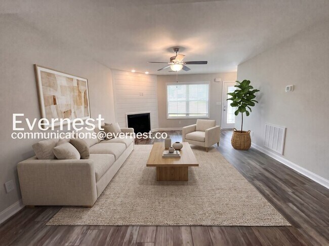 Building Photo - Limited Time Special Offer / 3 Bed/2.5 Bath Home with Garage / Pet-Friendly / Vouchers Accepted /...