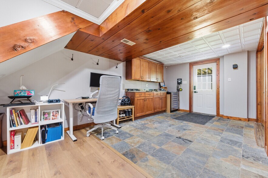 Building Photo - 316 Bridlewood Ct