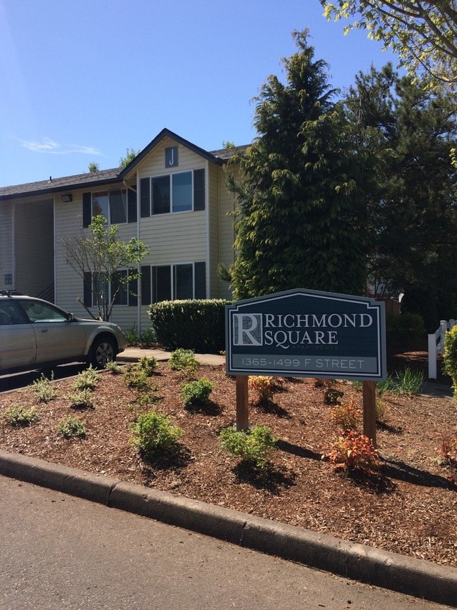 Richmond Square Independence, OR Apartment Finder