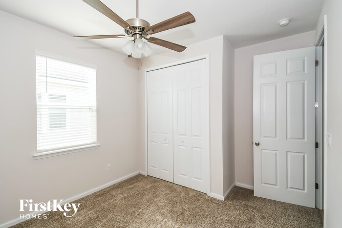 Building Photo - 95509 Hanover Ct