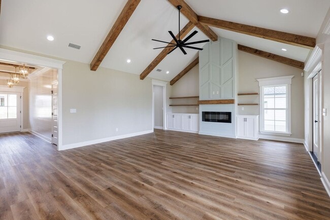 Building Photo - 3061 Houser Wy