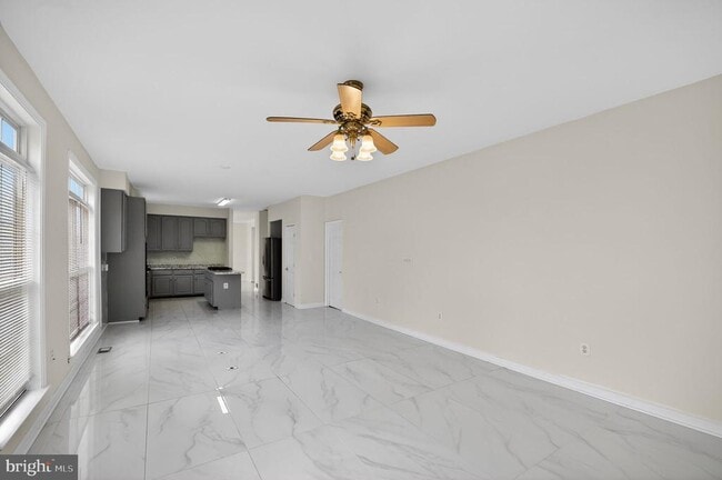 Building Photo - 13529 Persian Ct