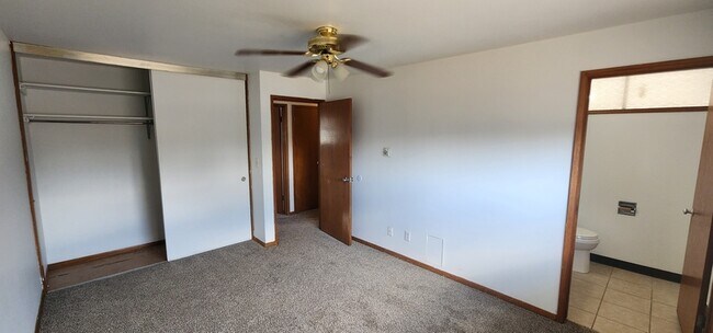 Building Photo - 309 Daley Dr