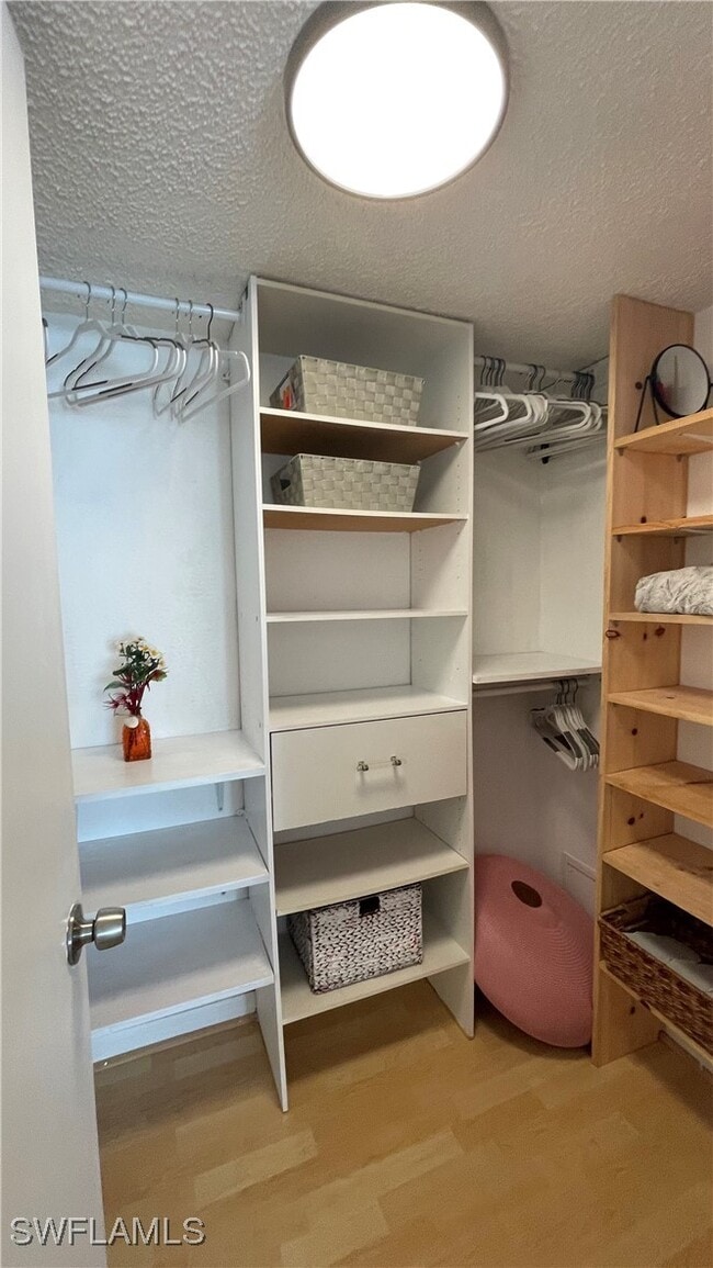 Building Photo - 267 Quail Forest Blvd