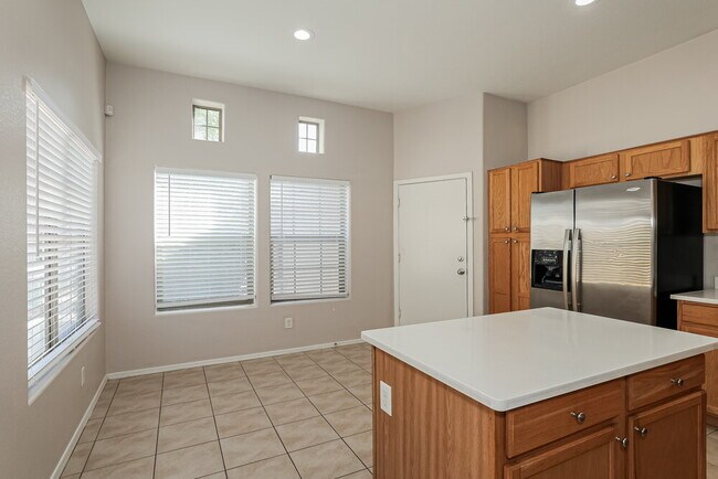 Building Photo - 13928 N 133rd Ln