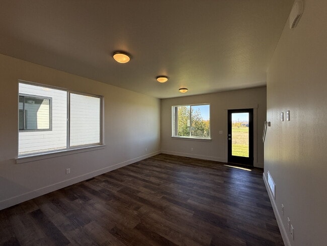 Building Photo - Lock-and-Leave Luxury Living — Lawn Care &...