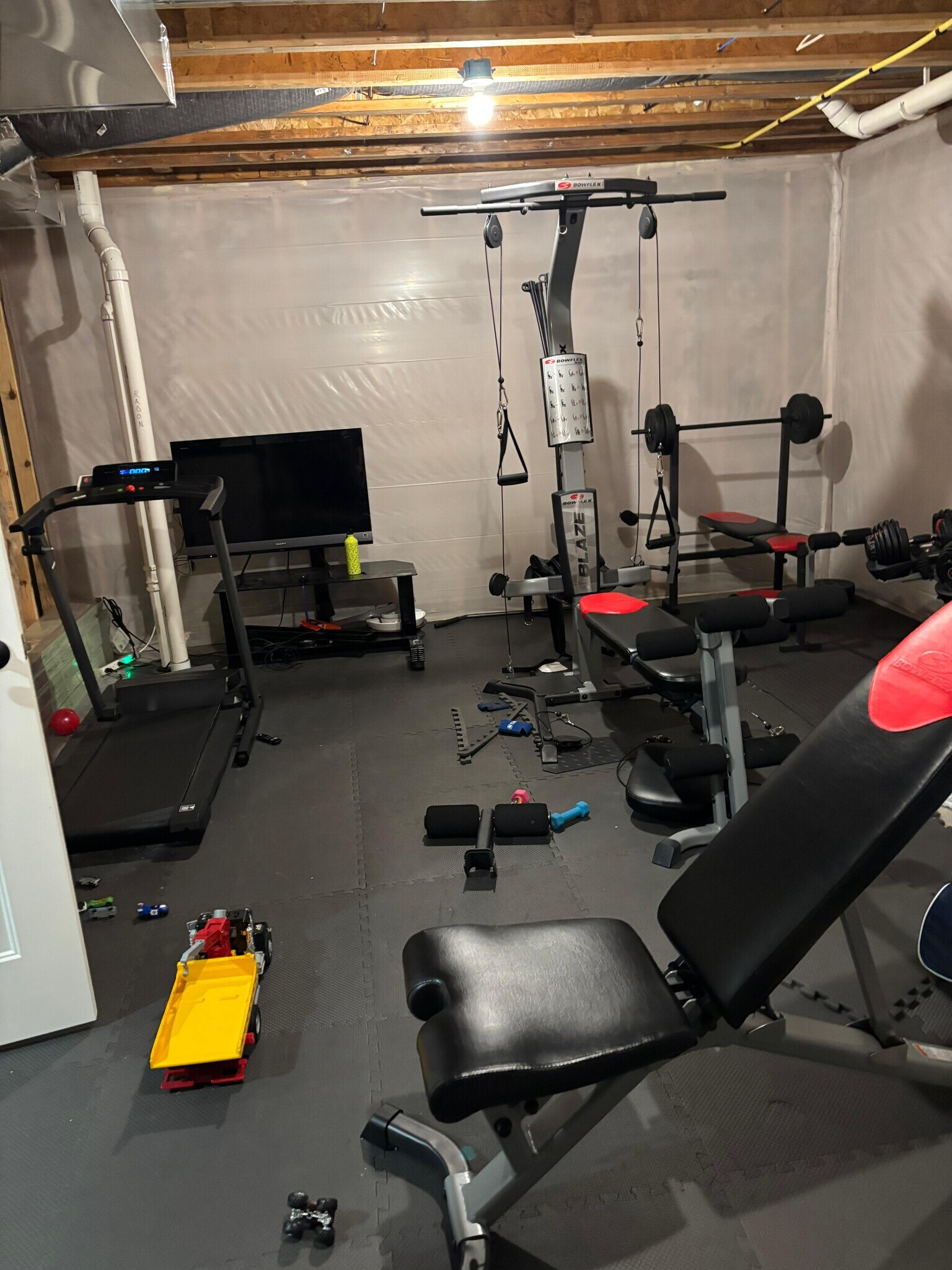 Building Photo - 185 Locust Dr