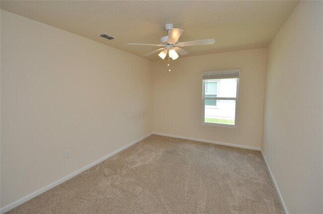 Building Photo - 80 Oakleaf Way