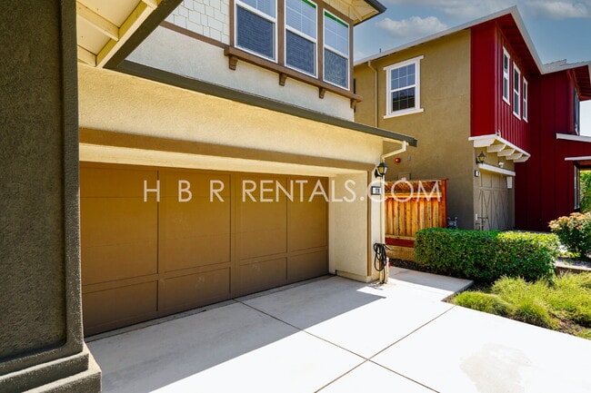 Building Photo - Mountain House - Hansen Village - 4 Bed | ...