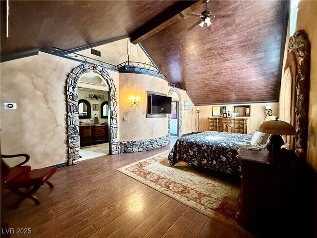 Building Photo - 6500 Bullring Ln