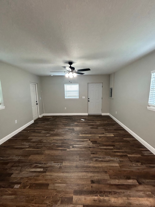 Building Photo - Efficiency