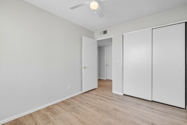 Building Photo - Three bedrooms plus big garage!