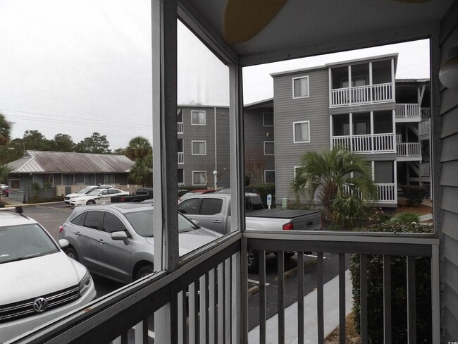 Building Photo - 10172 Beach Dr SW