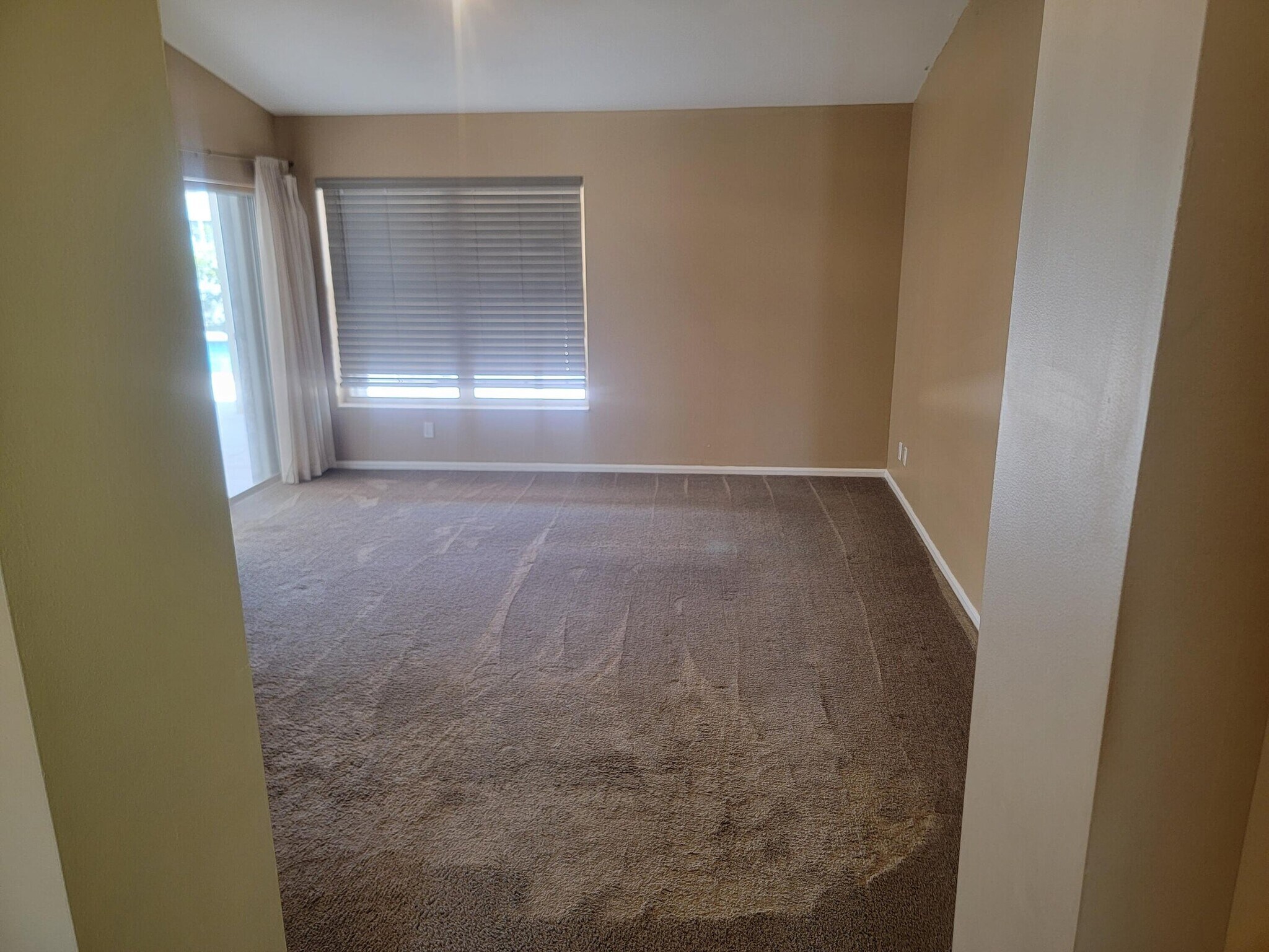Building Photo - 9082 Cavatina Pl