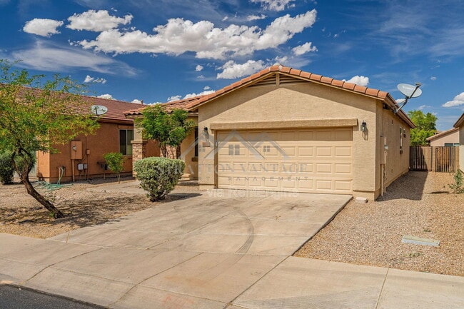 Building Photo - 44212 W Cydnee Dr