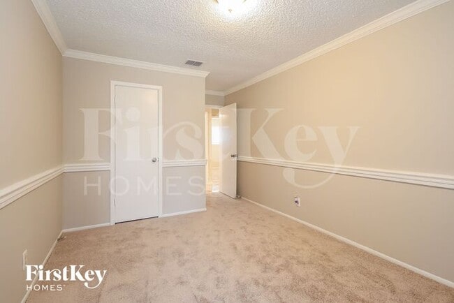 Building Photo - 5614 Rivergate Dr